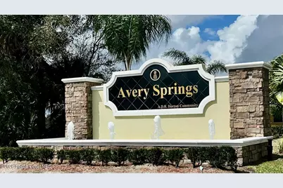 1214 Mineral Loop Drive NW, Palm Bay, FL 32907 - Photo 3