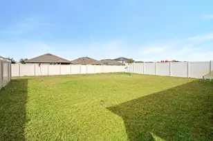 275 Guinevere Dr SW, Palm Bay, FL 32908 - Photo 23