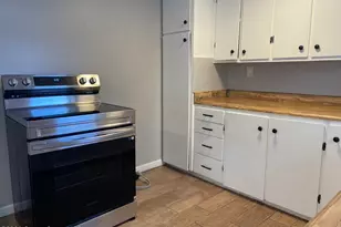 2365 Cottonwood Ave, West Melbourne, FL 32904 - Photo 13