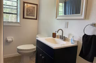 2365 Cottonwood Ave, West Melbourne, FL 32904 - Photo 17