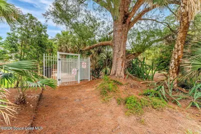 300 Oak Street, Melbourne Beach, FL 32951 - Photo 43