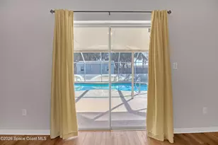 3337 Meadowridge Dr, Melbourne, FL 32901 - Photo 9