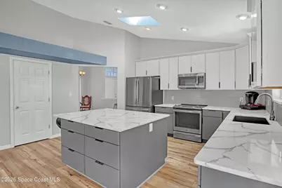 3337 Meadowridge Drive, Melbourne, FL 32901 - Photo 15