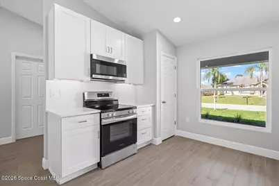 449 Wells Avenue SW, Palm Bay, FL 32908 - Photo 9