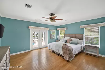 137 38th Court, Vero Beach, FL 32968 - Photo 7