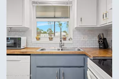 899 Charcoal Avenue SE, Palm Bay, FL 32909 - Photo 11