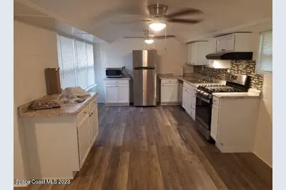 2206 Irwin Street #B, Melbourne, FL 32901 - Photo 3