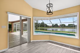 306 Lake Victoria Cir, Melbourne, FL 32940 - Photo 15