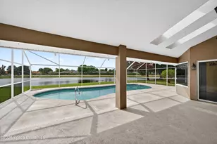 306 Lake Victoria Cir, Melbourne, FL 32940 - Photo 33