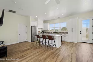 5570 Sanctuary Ave, Grant-Valkaria, FL 32949 - Photo 7