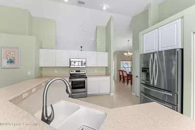 689 Danville Circle, Melbourne, FL 32904 - Photo 9