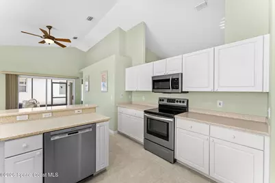 689 Danville Circle, Melbourne, FL 32904 - Photo 7