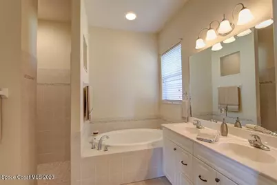 1175 Clubhouse Drive, Rockledge, FL 32955 - Photo 15