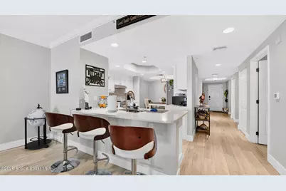 3 Indian River Avenue #305, Titusville, FL 32796 - Photo 7