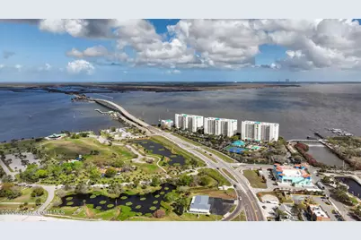 3 Indian River Avenue #305, Titusville, FL 32796 - Photo 9