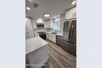 304 Wilson Avenue, Cocoa Beach, FL 32931 - Photo 13