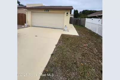 304 Wilson Avenue, Cocoa Beach, FL 32931 - Photo 43