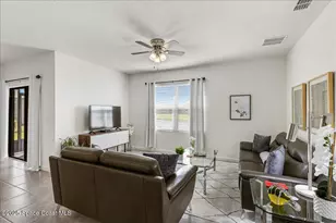 6784 Topaz Dr, Grant-Valkaria, FL 32949 - Photo 9