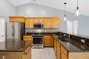 1402 Old Millpond Rd, Melbourne, FL 32940 - Photo 7