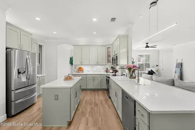 840 Hawks Ridge Court NE, Palm Bay, FL 32905 - Photo 9