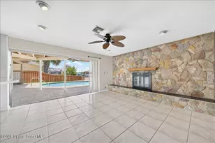 2530 Sykes Creek Dr, Merritt Island, FL 32953 - Photo 9