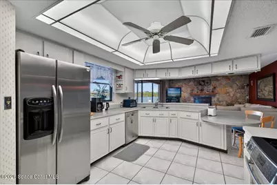 2530 Sykes Creek Drive, Merritt Island, FL 32953 - Photo 17