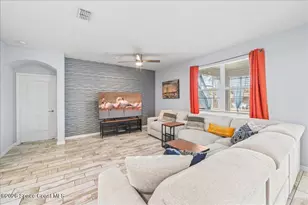 800 Lyons Cir NW, Palm Bay, FL 32907 - Photo 15