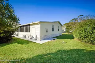 910 Sequoia St, Barefoot Bay, FL 32976 - Photo 29