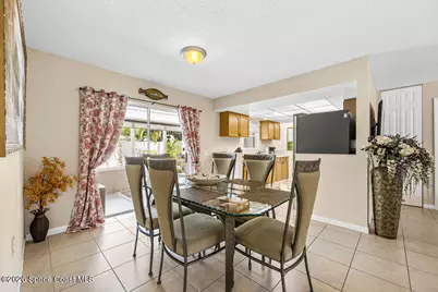 536 Ford Circle E, Melbourne, FL 32935 - Photo 9