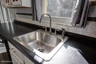 3325 Elizabeth St, West Melbourne, FL 32904 - Photo 9