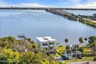 1807 Riverview Dr, Melbourne, FL 32901 - Photo 1