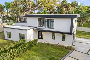 785 Seymour Rd NE, Palm Bay, FL 32905 - Photo 5