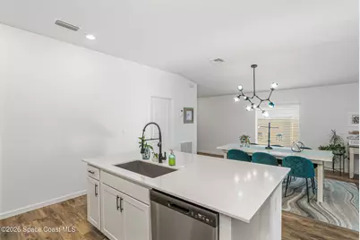 1995 Diablo Circle SW, Palm Bay, FL 32908 - Photo 3