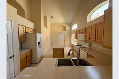 369 Renaissance Avenue, Melbourne, FL 32940 - Photo 3