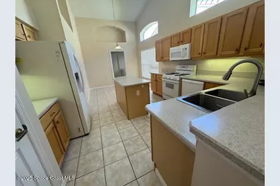 369 Renaissance Avenue, Melbourne, FL 32940 - Photo 5