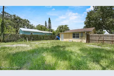 215 N Grannis Avenue, Titusville, FL 32796 - Photo 17