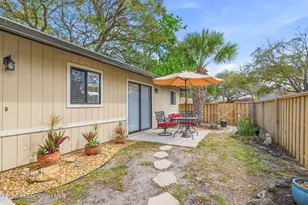 984 Bayberry Ln, Rockledge, FL 32955 - Photo 3