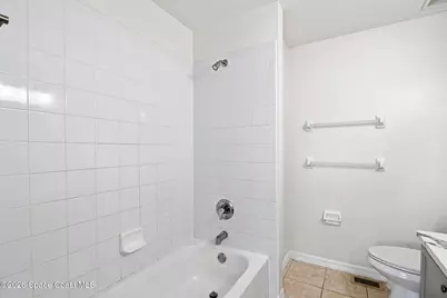 1328 Hampton Park Lane, Melbourne, FL 32940 - Photo 17