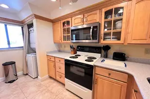 3060 N Atlantic Ave, Cocoa Beach, FL 32931 - Photo 7