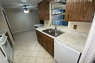 304 Darrow Ave, Melbourne, FL 32901 - Photo 5