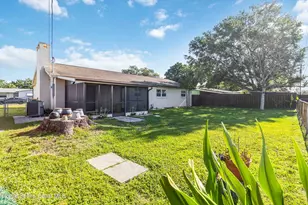 285 Hickory Ave, Merritt Island, FL 32953 - Photo 21