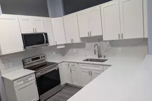 1330 Castel Pl SE, Palm Bay, FL 32909 - Photo 9