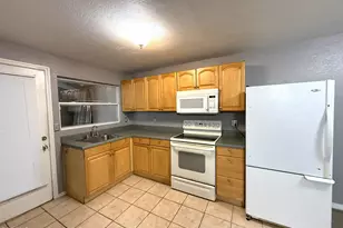 2127 Smathers Cir N, Melbourne, FL 32935 - Photo 5