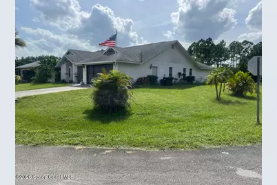 1096 Alpine Avenue NW, Palm Bay, FL 32907 - Photo 5