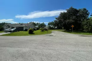 1096 Alpine Ave NW, Palm Bay, FL 32907 - Photo 11