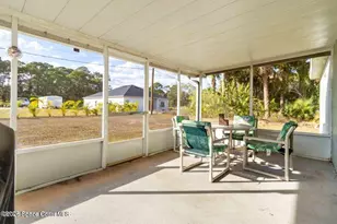 308 Tamarind Cir NW, Palm Bay, FL 32907 - Photo 15