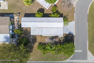 922 Bougainvillea Cir, Barefoot Bay, FL 32976 - Photo 23