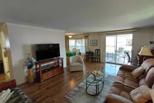 617 Bougainvillea Cir, Barefoot Bay, FL 32976 - Photo 5