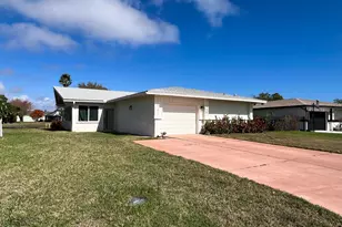 310 Bayhead Dr, Melbourne, FL 32940 - Photo 1