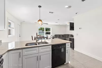 218 Prince Avenue, Melbourne, FL 32901 - Photo 5